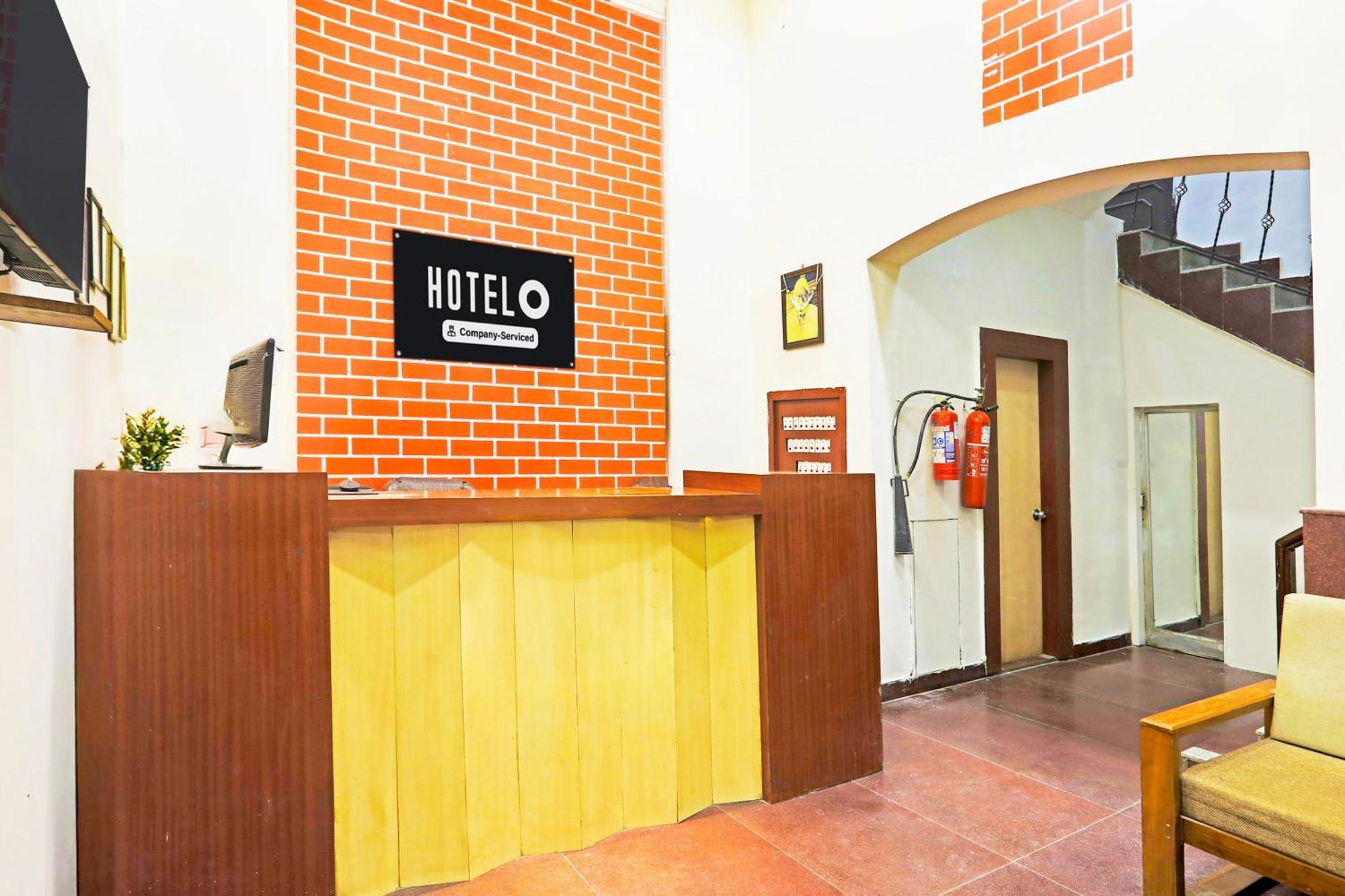 Super Hotel O Jaistambh Chowk Formerly Guru Kirpa Райпур Экстерьер фото